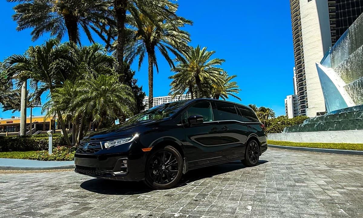 Honda Odyssey 2026 — Turo Miami · foto 2