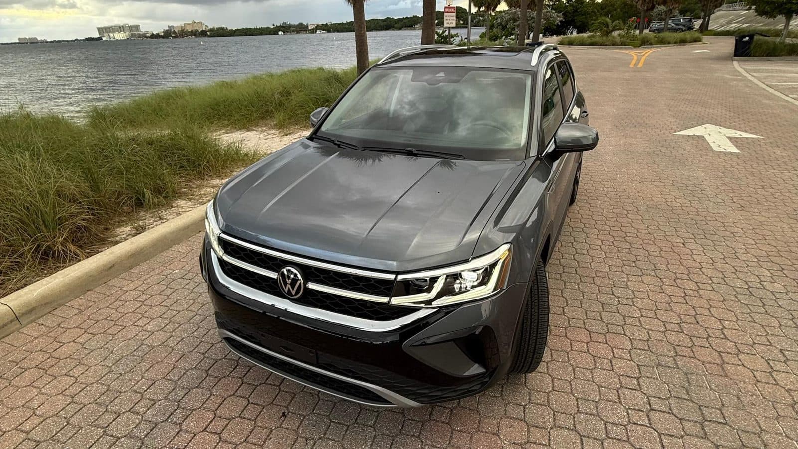 Volkswagen Taos 2022 — Turo Miami · foto 1